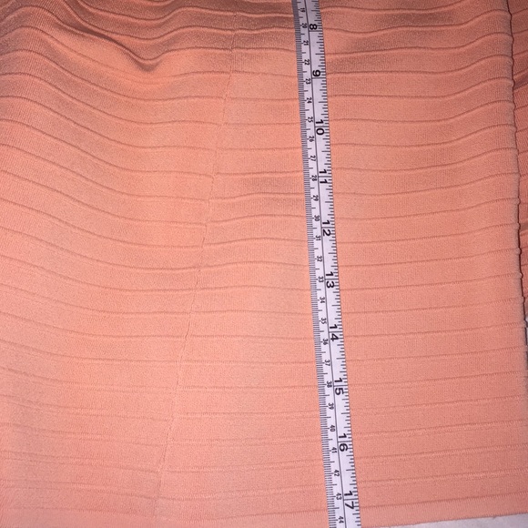 Sexy spring Bebe peach dress - Picture 7 of 7